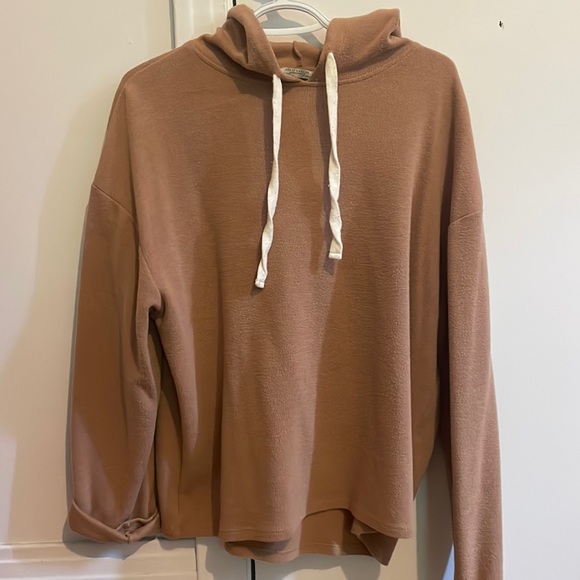 Zara hoodie size medium in tan color. - Picture 1 of 3